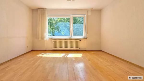 Immobilie in Mutlangen - Zweifamilienhaus mit großem Garten und sehr viel Potenzial. - Bild 2
