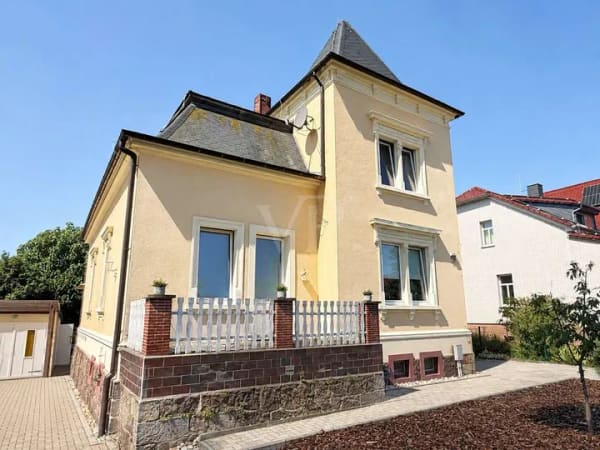 Immobilie in Weinböhla - Ein Zuhause mit Charakter – stilvolles Einfamilienhaus mit schönem Grundstück in Weinböhla - Bild 3