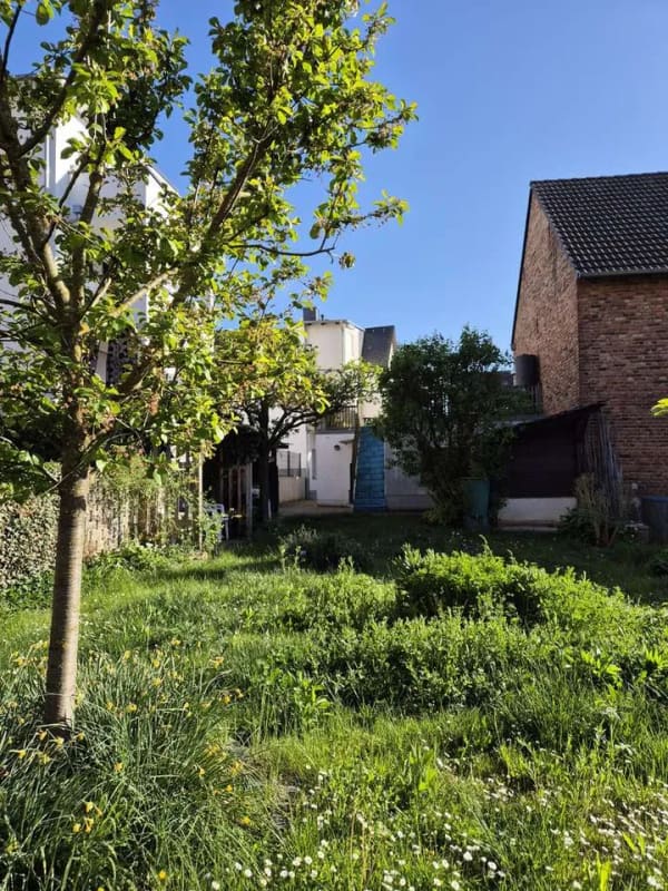 Immobilie in Brechen - Ideales Wohnhaus mit ELW bietet große Terrasse, Garten, Garage - zentral und ruhig in Niederbrechen - Bild 1