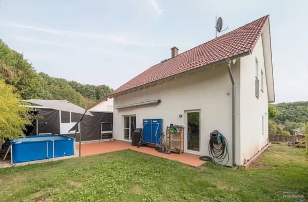Immobilie in Mehlbach - Mehlbach: Ruhig gelegenes Einfamilienhaus mit viel Platz zum Entfalten - Bild 1