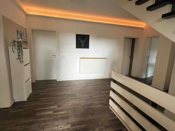 Immobilie in Rodewald - Exklusiv bei KARSTEN IMMOBILIEN: Zweifamilienhaus, modernisiertes OG und großem Grundstück, Rodewald - Bild 2