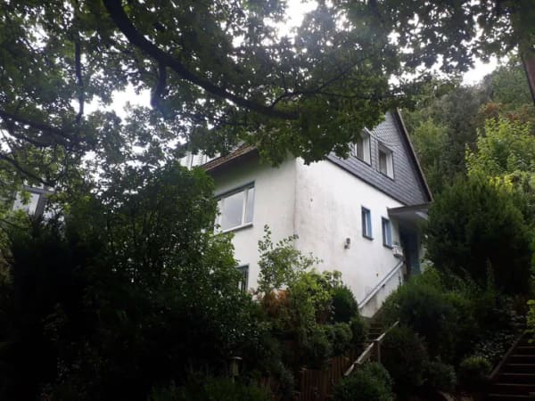 Immobilie in Schalksmühle - Versteckt gelegenes Ein - nis Zweifamilienhaus für Handwerker in Schalksmühle - Nähe Innenstadt - Bild 0