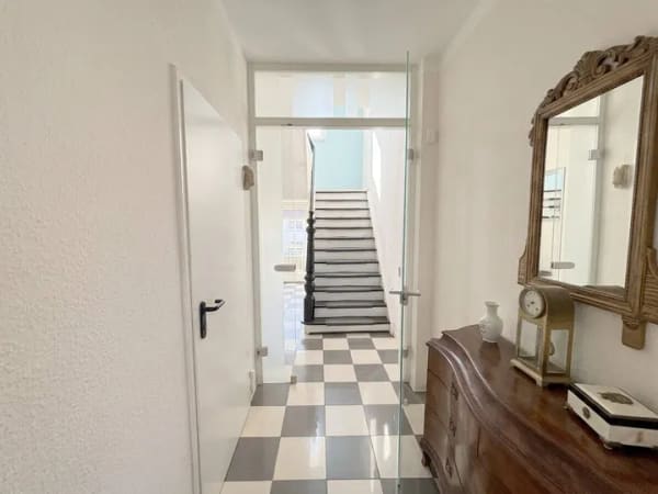 Immobilie in Troisdorf - Troisdorf-Zentrum: Anlageimmobilie mit 3 Einheiten und historischem Charme - Bild 4