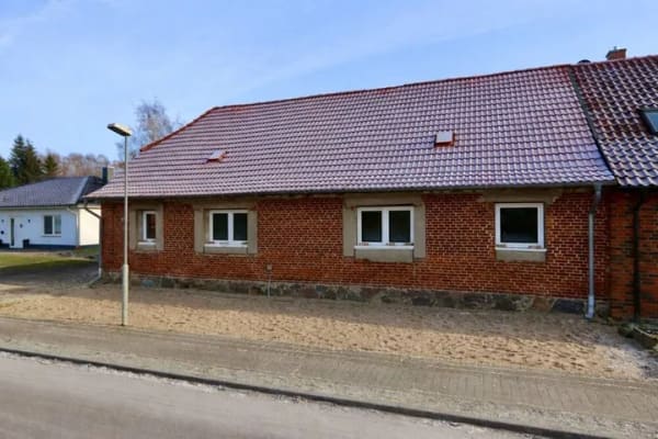 Immobilie in Baumgarten - Für Individualisten... 210 m² Wohlfühlfläche auf einem 2.470 m² großen Grundstück in Katelbogen. - Bild 1