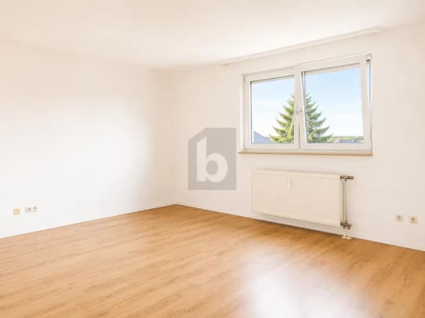 Immobilie in Hügelsheim - WOHNKOMFORT MIT ENTWICKLUNGSRESERVE - Bild 4