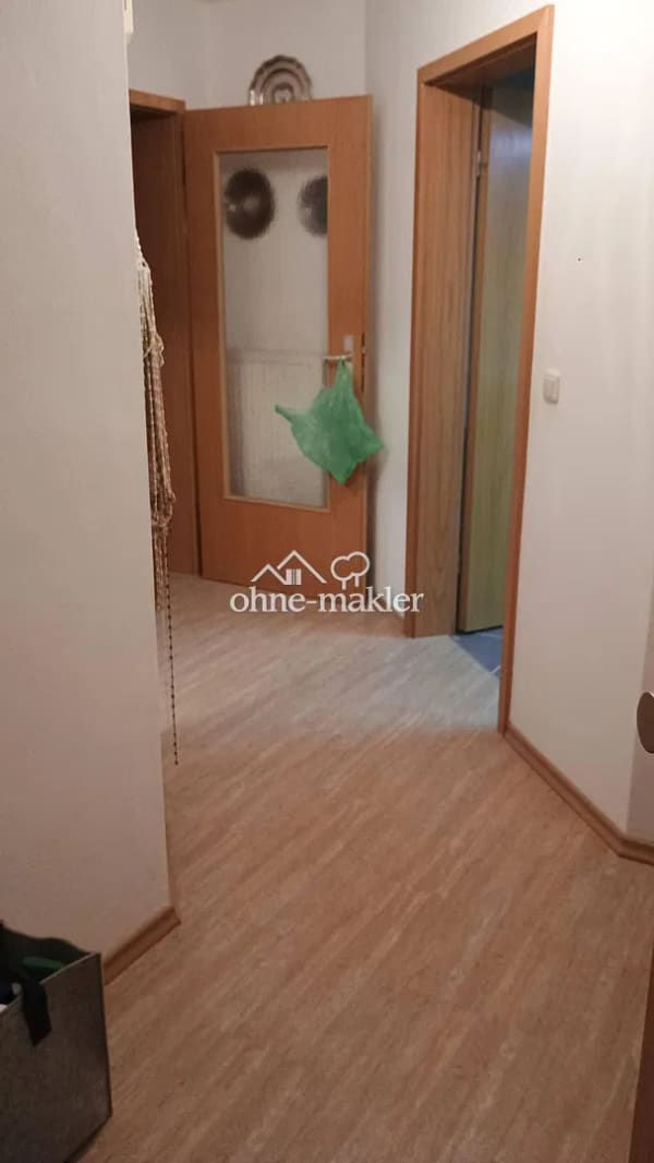 Immobilie in Regen - 3-Zimmer-Erdgeschosswohnung mit Süd-Ost-Terrasse & Stellplatz – privat & provisionsfrei - Bild 1