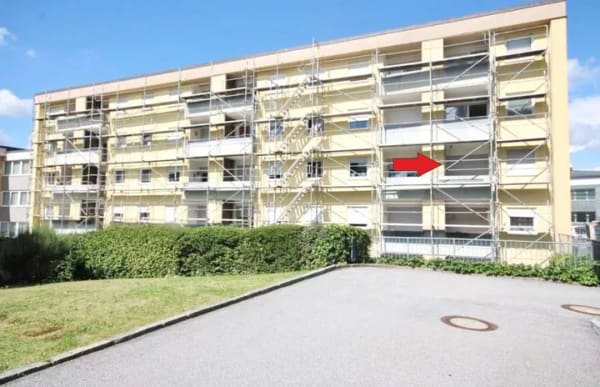 Immobilie in Freyung - "STILVOLLES WOHNEN MIT BLEIBENDEM WERT"
Licht, Komfort und Qualität in harmonischer Verbindung - Bild 1