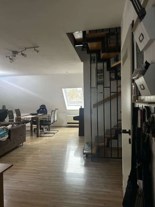 Immobilie in Balzheim - Wohnen auf zwei Ebenen – gepflegte 4-Zimmer-Maisonette mit Balkon - Bild 2