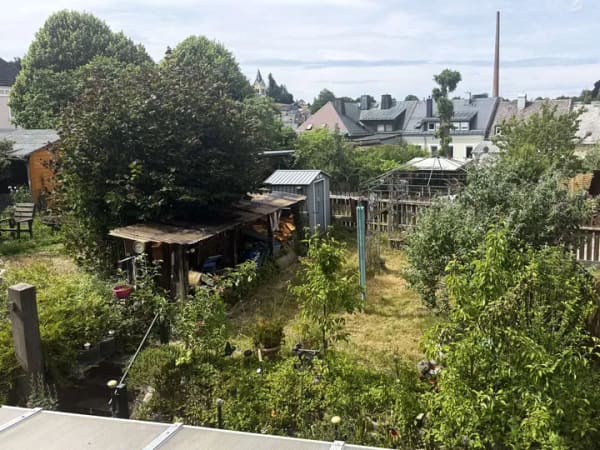 Immobilie in Helmbrechts - H-1143 - Helmbrechts: Preiswertes Stadthaus für Handwerker - Bild 1