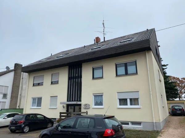 Immobilie in Bous - Helle 3 Zimmer Wohnung im 6 Familienhaus in Bous - Bild 0