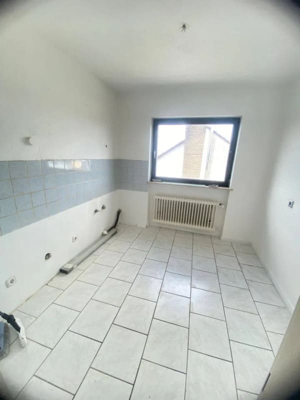 Immobilie in Bous - Helle 3 Zimmer Wohnung im 6 Familienhaus in Bous - Bild 2