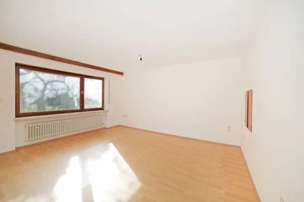 Immobilie in Reichertshausen - Einfamilienhaus mit großem Grundstück (ca. 700 m²) - Reichertshausen zwischen München und Ingolstadt - Bild 4