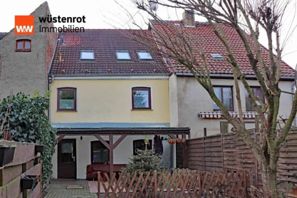 Immobilie in Stavenhagen - MODERNISIERTES WOHNHAUS FAST IN DER STADTMITTE MIT ZWEI BÄDERN UND KELLER UND GARTEN - Bild 4