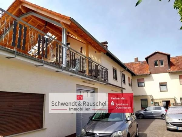 Immobilie in Rockenberg - Großes 3-Familienhaus mit Doppelgarage in Rockenberg-Oppershofen - Bild 0