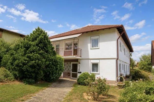 Immobilie in Walzbachtal - Viel Platz für die ganze Familie – Einfamilienhaus mit Wintergarten sowie optionalem Scheunengrundst - Bild 0
