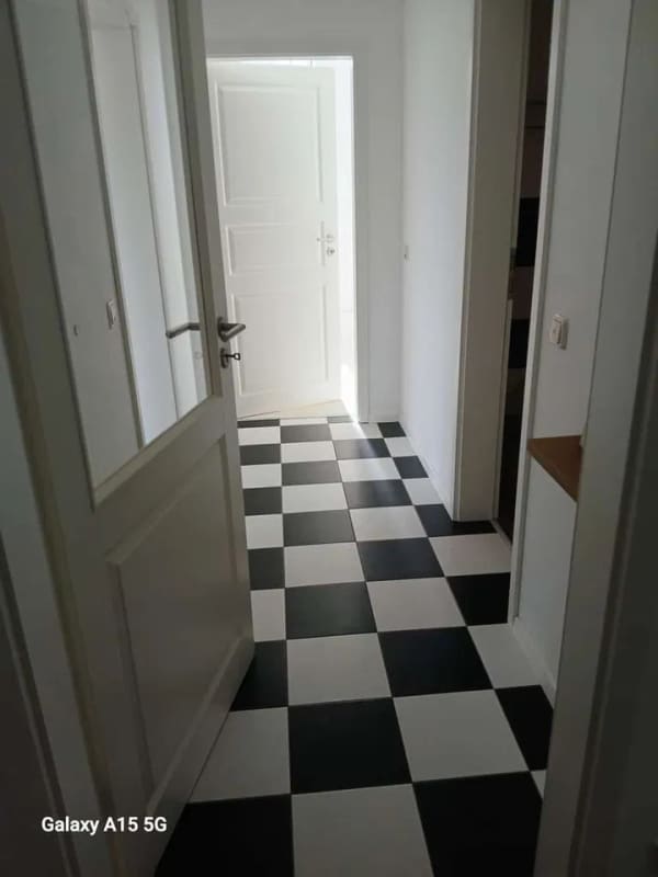 Immobilie in Ihrlerstein - Moderne 4-Zimmer-Wohnung mit Balkon, Einbauküche & Tiefgaragenstellplatz in Ihrlerstein - Bild 4
