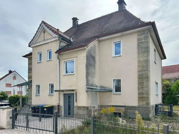 Immobilie in Dormitz - Ehemaliges Pfarrhaus mit viel Platz und herrlichem Garten - Bild 1