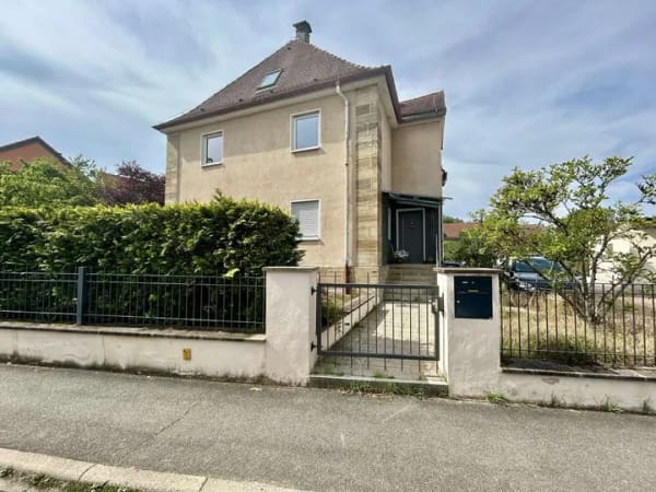 Immobilie in Dormitz - Ehemaliges Pfarrhaus mit viel Platz und herrlichem Garten - Bild 3