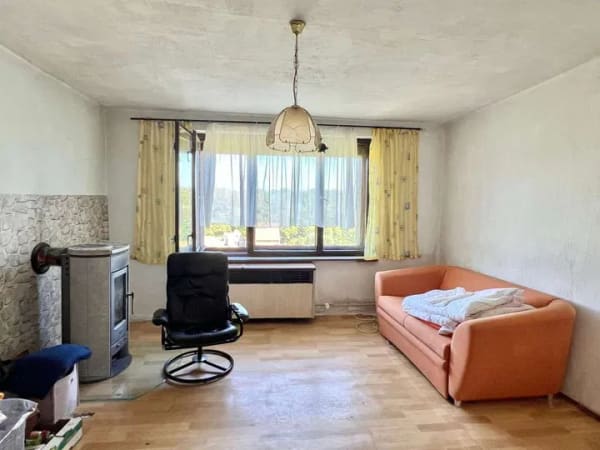 Immobilie in Großschirma - Ländliche Idylle mit Weitblick - Einfamilienhaus mit großzügigem Grundstück und naturnaher Umgebung - Bild 2