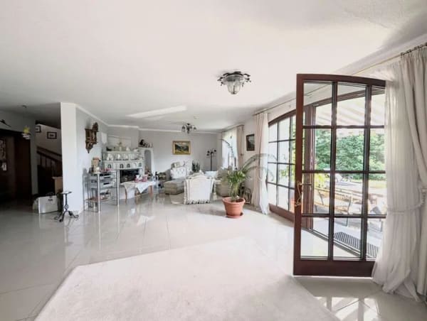 Immobilie in Schönheide - Familienidyll im Grünen – 200 m² Wohnfläche mit Einliegerwohnung - Bild 1