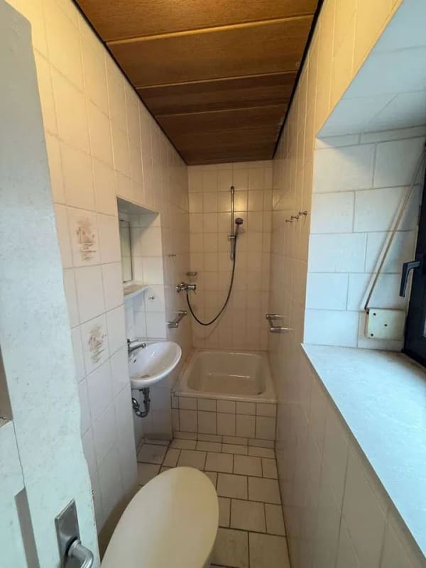 Immobilie in Hochspeyer - Reihenendhaus mit Potential in guter Lage - Bild 3