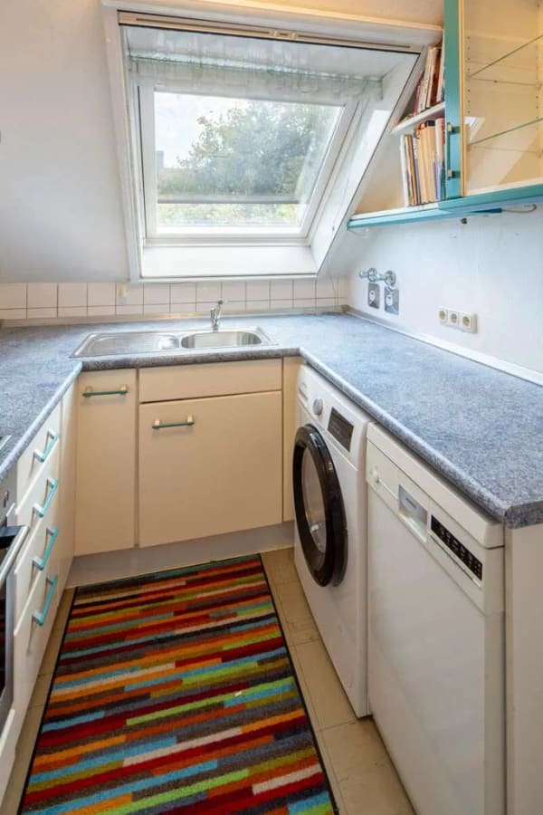 Immobilie in Memmingen - Gepflegte 3-Zimmer-Dachgeschosswohnung mit Balkon in ruhiger Lage von Memmingen - Bild 4