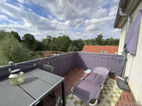 Immobilie in Windsbach - Charmante Maisonette Wohnung in historischem Ambiente mit Balkon und Stellplatz im Carport - Bild 3