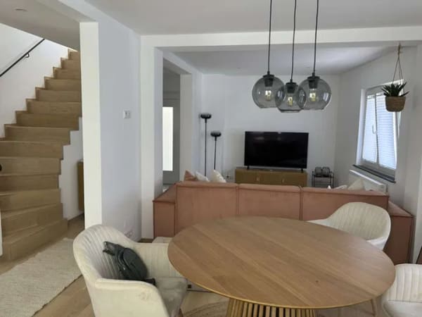 Immobilie in Bubenheim - Wie Neubau: 4,5 Zimmer-EFH mit Innenhof und Gartengrundstück im Ortskern von Bubenheim - Bild 4