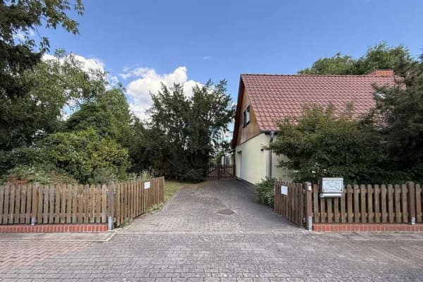 Immobilie in Nauen - Ungewöhnlich! Doppelhaushälfte mit viel Platz auf 1.080 m² Grundstück - Bild 4