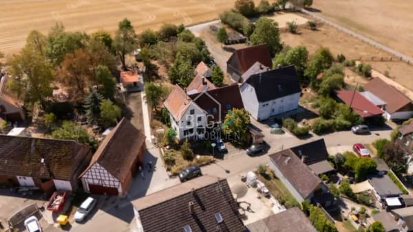 Immobilie in Rot am See - Natürliches Wohnen in besonderem Fachwerkambiente - Bild 2