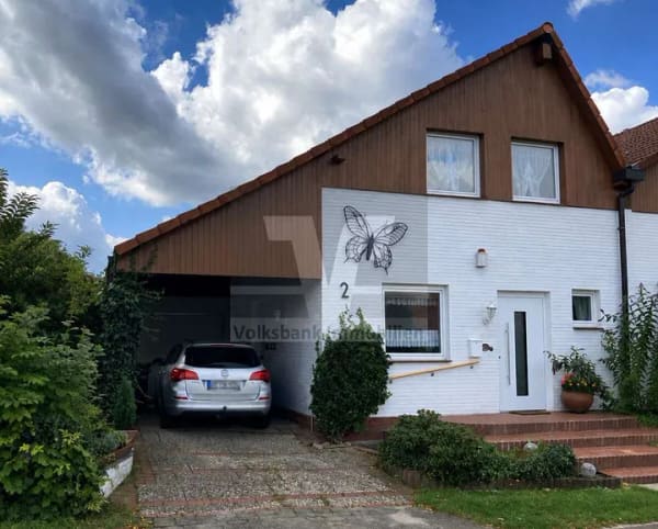 Immobilie in Eschede - ** Doppelhaushälfte mit neuer Heizung, Garage, Kamin und schön angelegtem Garten ** - Bild 0