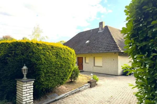 Immobilie in Dötlingen - Verstecktes Gartenglück ? ein Bungalow, der auf neue Ideen wartet - Bild 0