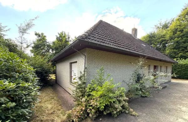 Immobilie in Dötlingen - Verstecktes Gartenglück ? ein Bungalow, der auf neue Ideen wartet - Bild 4