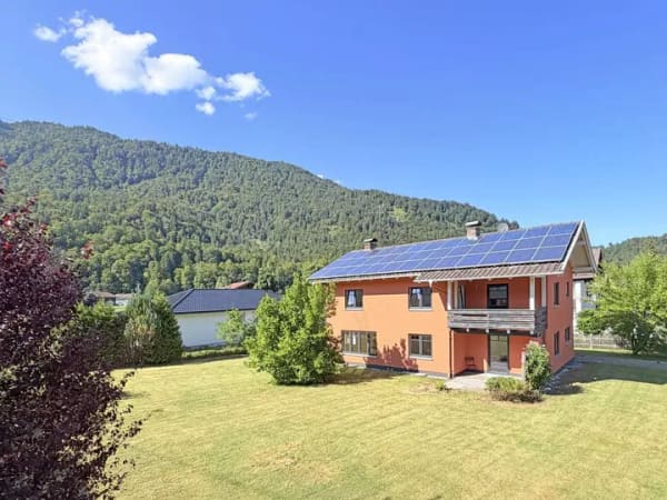 Immobilie in Oberau - Solides Einfamilienhaus in ruhiger und zentralen Lage von Oberau - Bild 1
