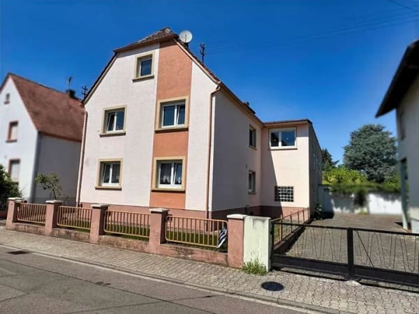 Immobilie in Leimersheim - Haus mit Werkstatt und Lager bietet viel Platz für die Familie! - Bild 1