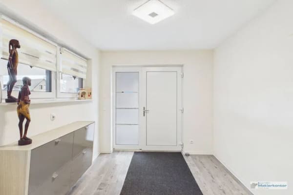 Immobilie in Wesenberg - Wohnen am Woblitzsee - mit Wintergarten, Dachterrasse und viel Raum für individuelle Wohnideen - Bild 3
