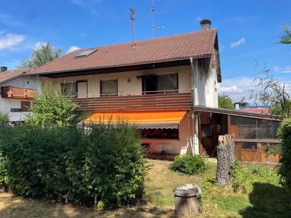 Immobilie in Dornhan - Bezahlbares EFH für die (junge) Familie mit großem Garten in sonniger Lage - Bild 1