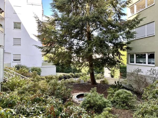Immobilie in Bad Homburg vor der Höhe - Hochparterre-Wohnung mit attraktiver Lage in Bad Homburg - Bild 1