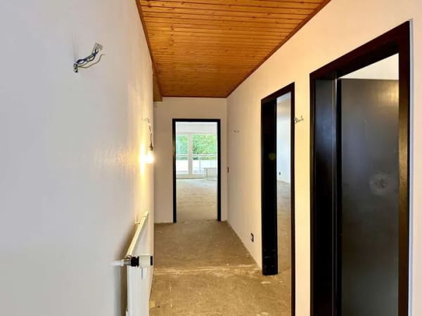 Immobilie in Bad Homburg vor der Höhe - Hochparterre-Wohnung mit attraktiver Lage in Bad Homburg - Bild 2