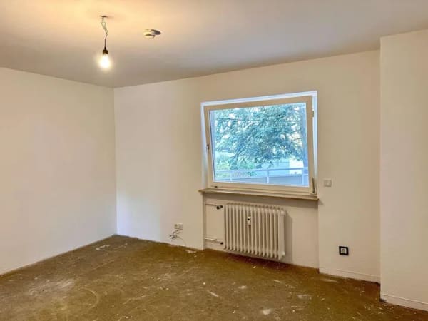 Immobilie in Bad Homburg vor der Höhe - Hochparterre-Wohnung mit attraktiver Lage in Bad Homburg - Bild 3