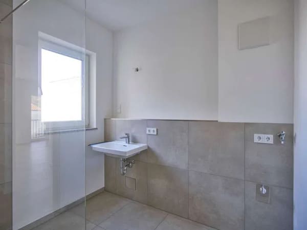 Immobilie in Gangkofen - SEPTEMBERAKTION I 240.000 EUR statt 253.000 EUR für eine wunderschöne vermietete 2 Zimmerwohnung! - Bild 4