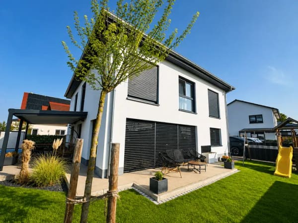 Immobilie in Deiningen - Exklusives, modernes EFH mit hochwertiger Ausstattung in sehr ruhiger, familienfreundlicher Lage! - Bild 4