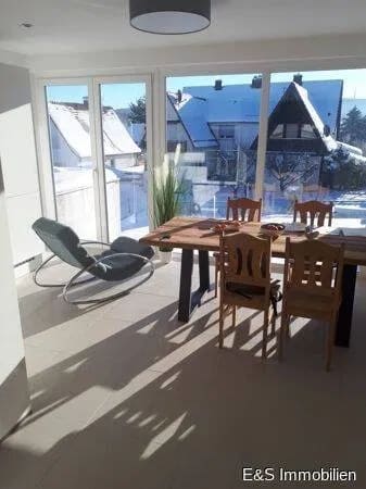 Immobilie in Söhrewald - Attraktives Zweifamilienhaus in Söhrewald - modernisierte Erdgeschosswohnung & vermietetes DG - Bild 0