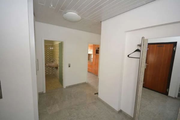 Immobilie in Osthofen - Wohlfühlhaus mit Charme, familienfreundliches Zuhause mit sonnigem Garten und viel Potenzial - Bild 4