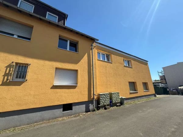 Immobilie in Gelnhausen - **Wohn- und Geschäftshaus in zentraler Lage im Gewerbegebiet von Gelnhausen** - Bild 3