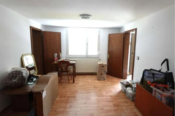 Immobilie in Solingen - Renovierungsbedürftiges Haus mit Garage: Gestalten Sie Ihr Traumzuhause - Bild 4