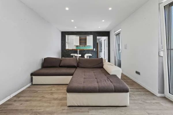 Immobilie in Waghäusel - Überraschend großzügig – modernisiertes Anwesen mit ca. 188 m² Wohnfläche, Anbau und Garten - Bild 4