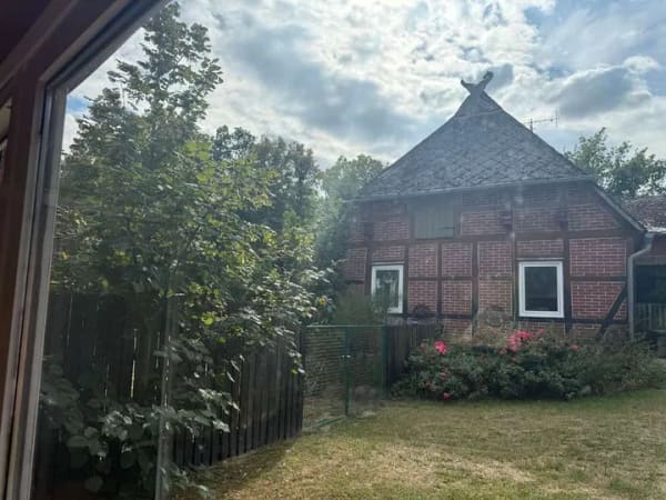Immobilie in Gerdau - Landleben für Mensch und Tier - Gebäudekomplex. Weide. Stallungen. - Bild 0