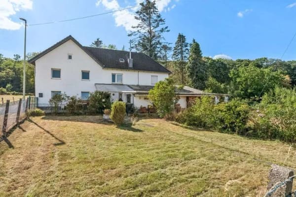 Immobilie in Langerwehe - Doppelhaushälfte in grüner Umgebung von Langerwehe mit großem Grundstück zur Modernisierung - Bild 0