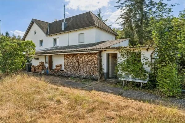 Immobilie in Langerwehe - Doppelhaushälfte in grüner Umgebung von Langerwehe mit großem Grundstück zur Modernisierung - Bild 4